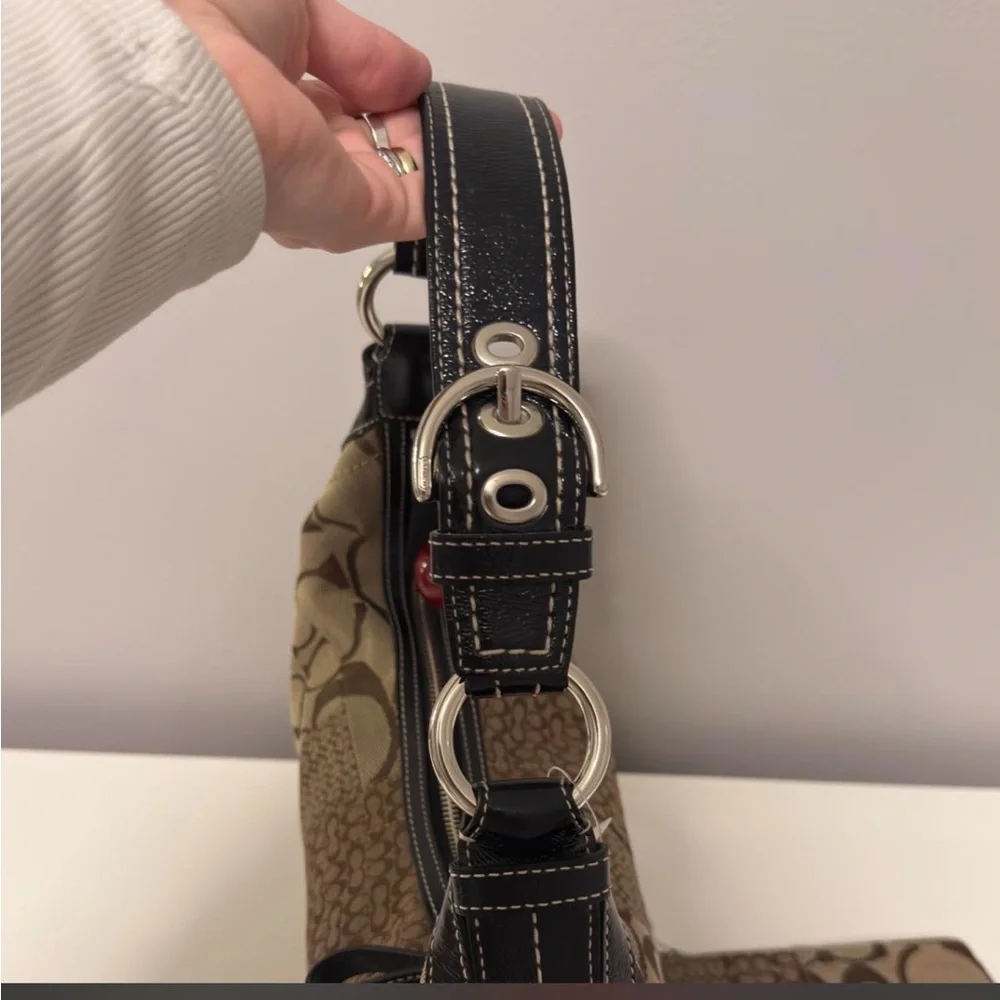 Coach Patchwork hobo Bag - Picture 3 of 3